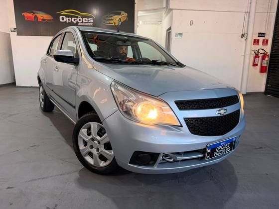 CHEVROLET AGILE 1.4 MPFI LT 8V FLEX 4P MANUAL CHEVROLET AGILE 1.4 MPFI LT 8V FLEX 4P MANUAL